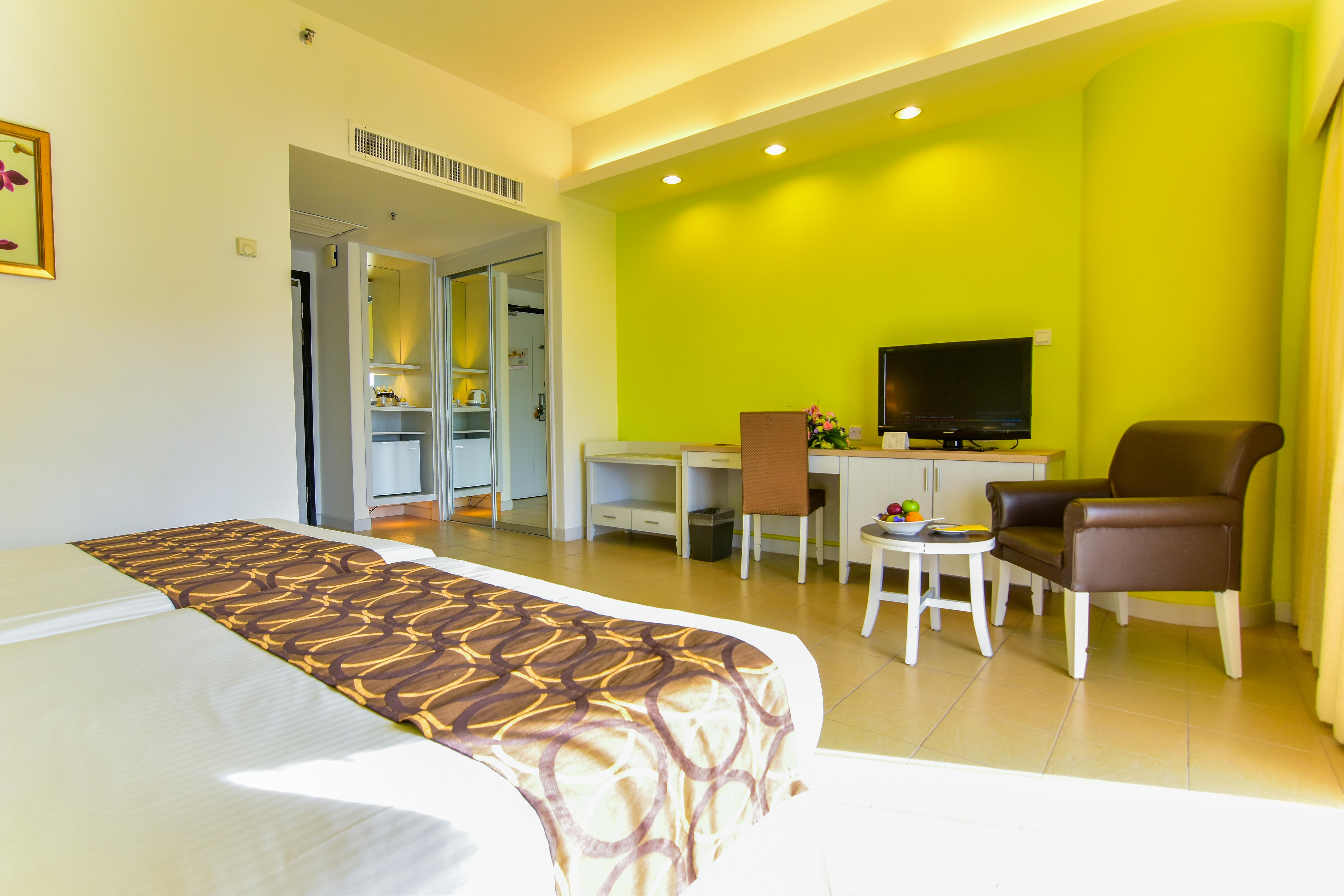 Flamingo Hotel By The Beach, Penang Tanjung Bungah  Ngoại thất bức ảnh