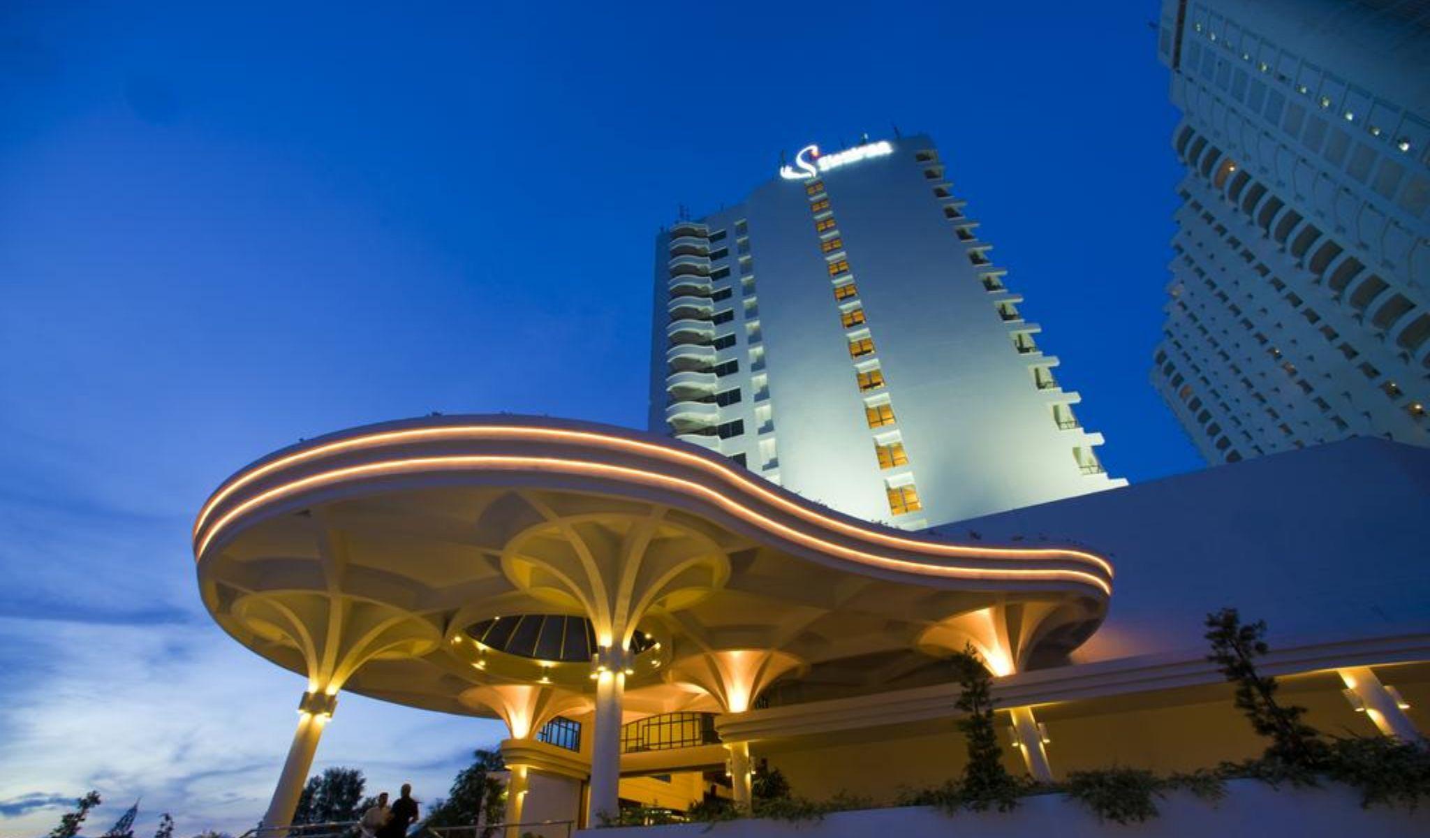 Flamingo Hotel By The Beach, Penang Tanjung Bungah  Ngoại thất bức ảnh